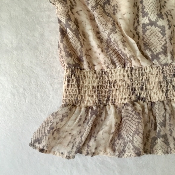 Japna Rattlesnake Print Mockneck Sleeveless Top - Picture 5 of 7